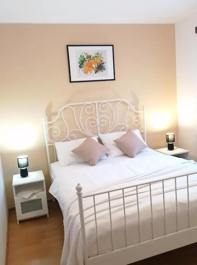 Apartment Mari Funtana